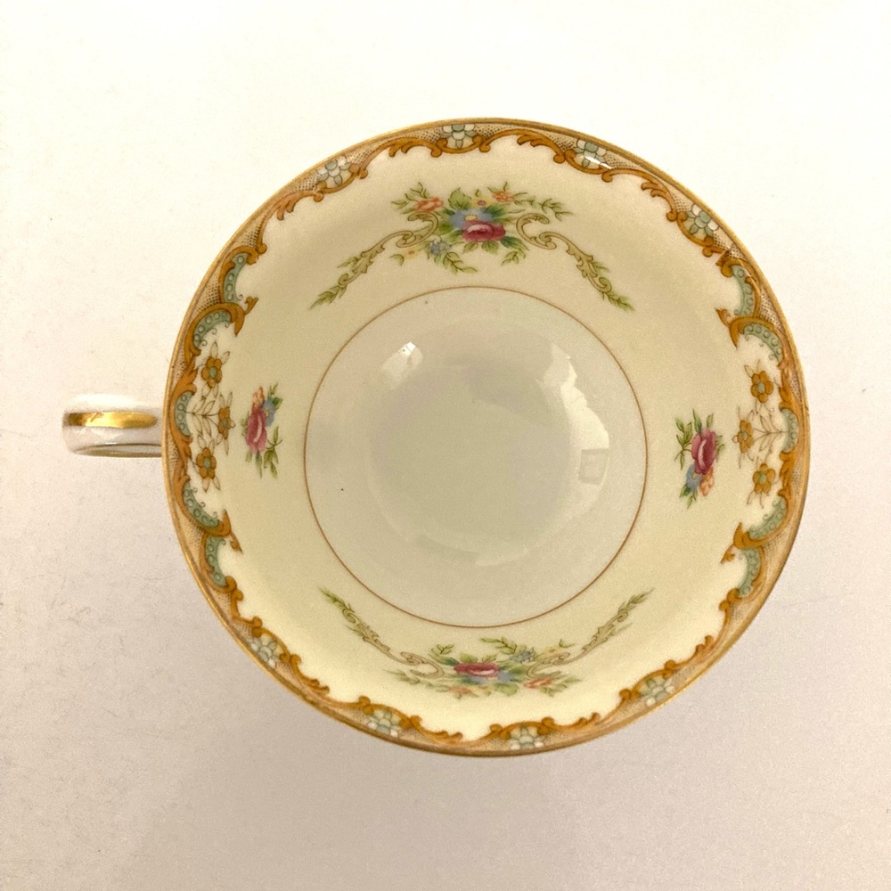 4 Vintage REGAL by SANFORD China Tea cups made in Japan